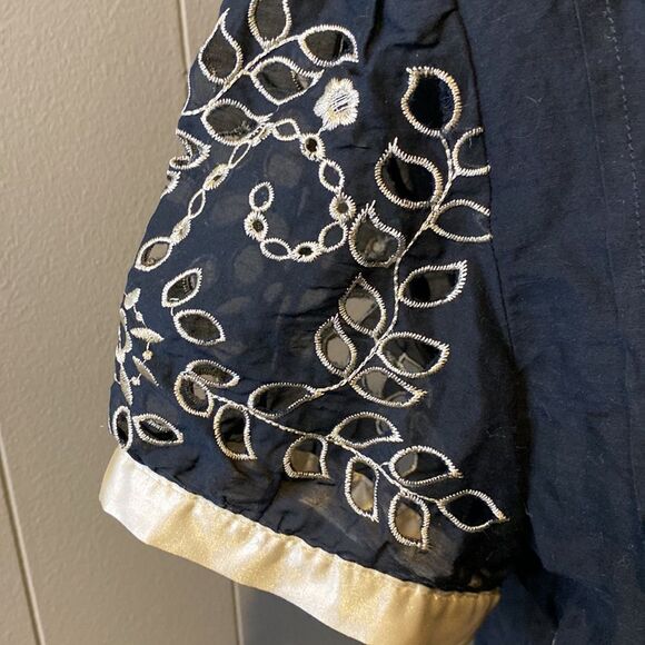 Hazel Blouse Top Lace Round Button Up Pleated Wavy Hem - Picture 3 of 6